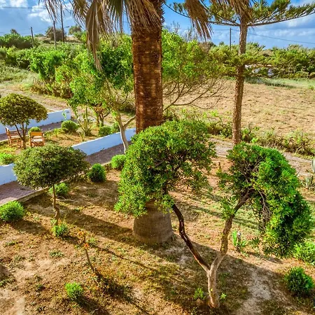 Gregory Village Sea View Aparthotel *